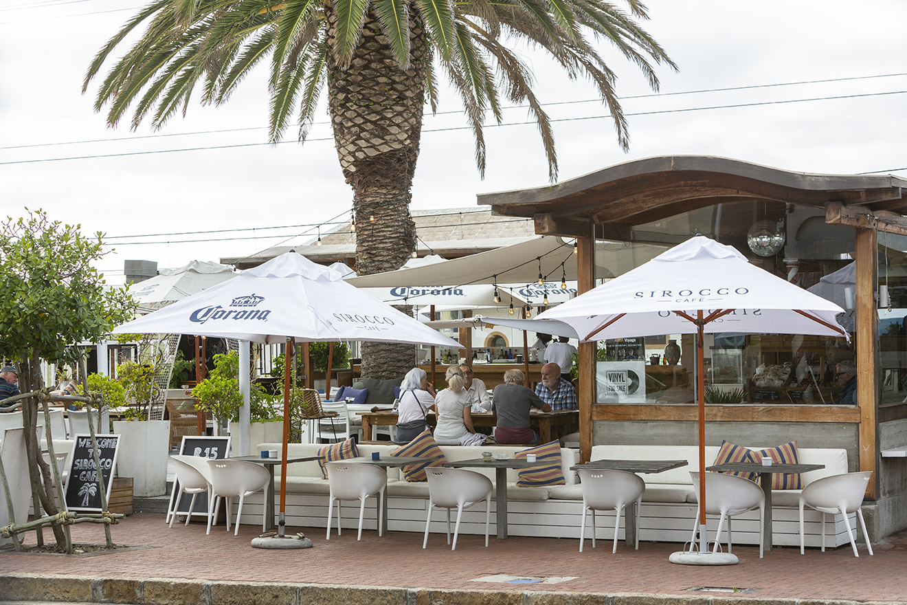 063Mb-9660 Sirocco Cafe Kalk Bay